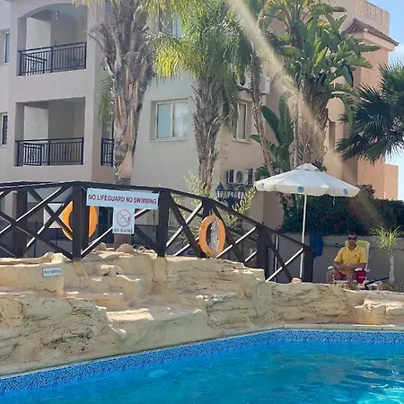 Апартаменты Royal Seacrest а203 Sea View Пафос