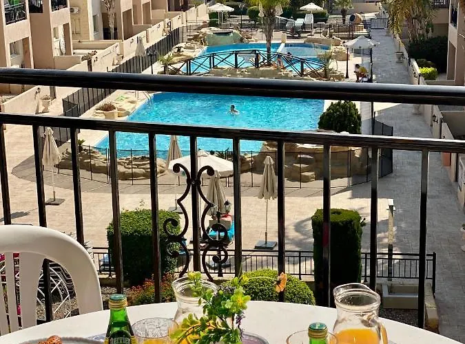 Royal Seacrest а203 Sea View Apartmán