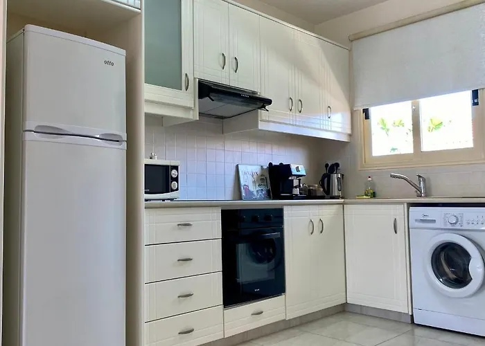 Apartmán Royal Seacrest а203 Sea View *