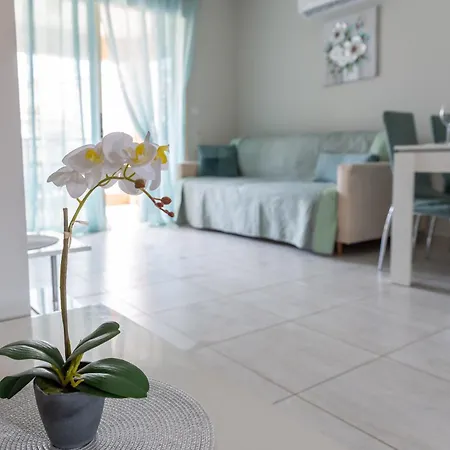 Royal Seacrest а203 Sea View Paphos